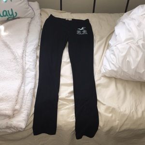 Super cute and comfortable hollister leggings!